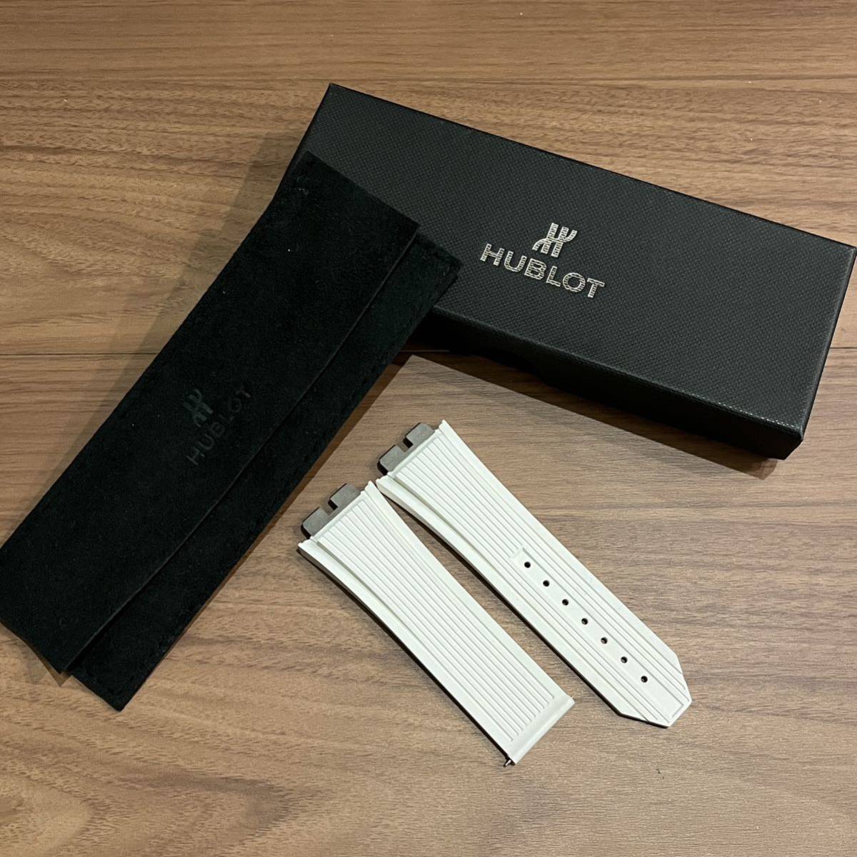美品 HUBLOT ウブロ ウニコ ワンクリック 45ミリ用 ストラップ