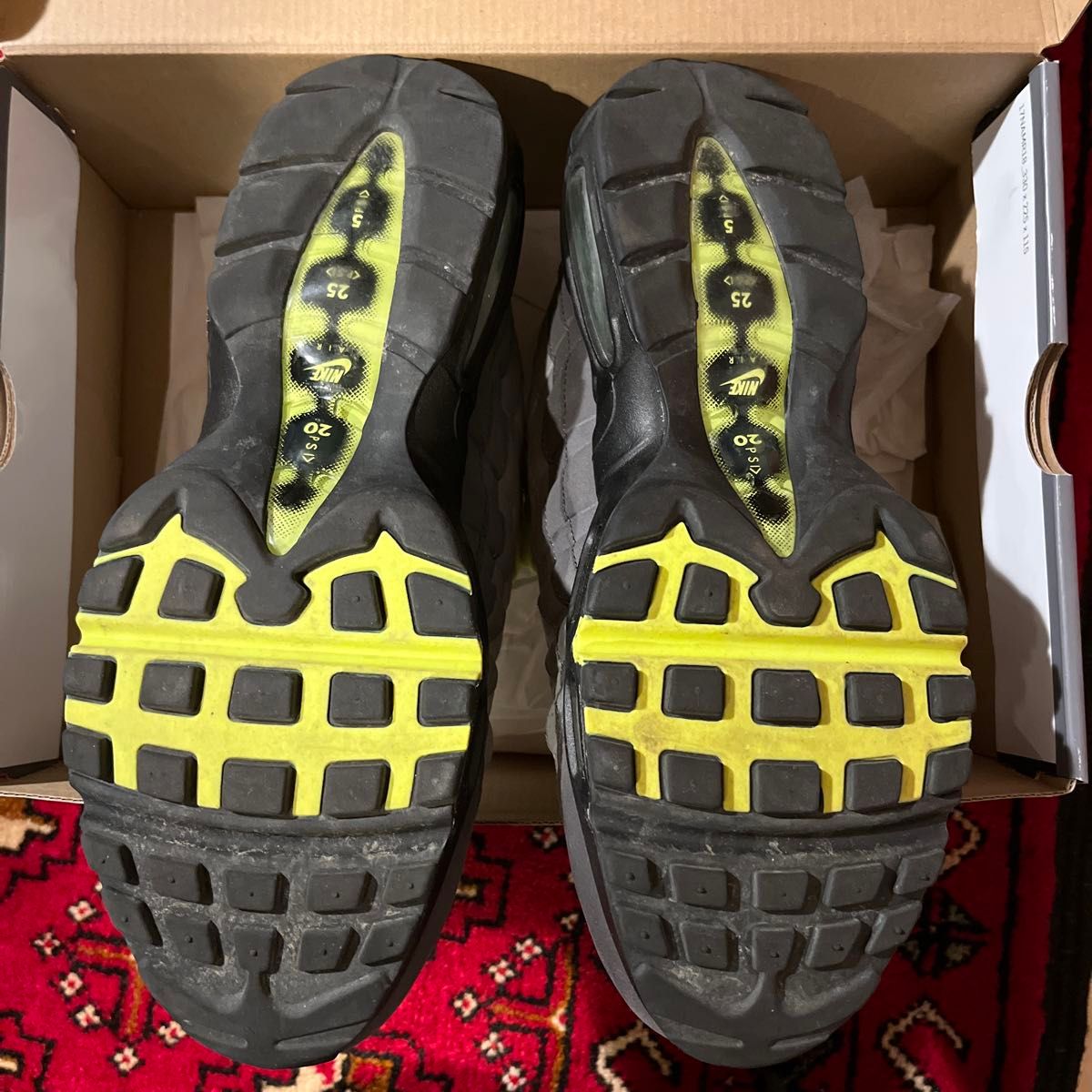 超美品 2018年製 NIKE AIR MAX 95 エアマックス95 イエローグラデ OG