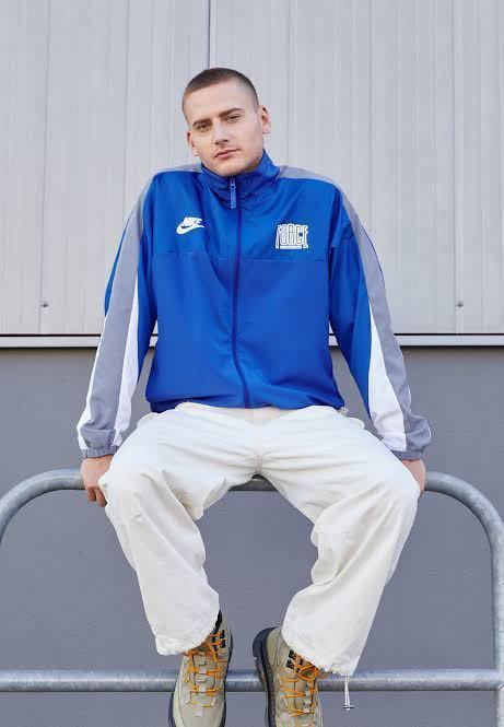 L 新品 NIKE ナイキ ウーブンジャケット ジョガーパンツ セットアップ