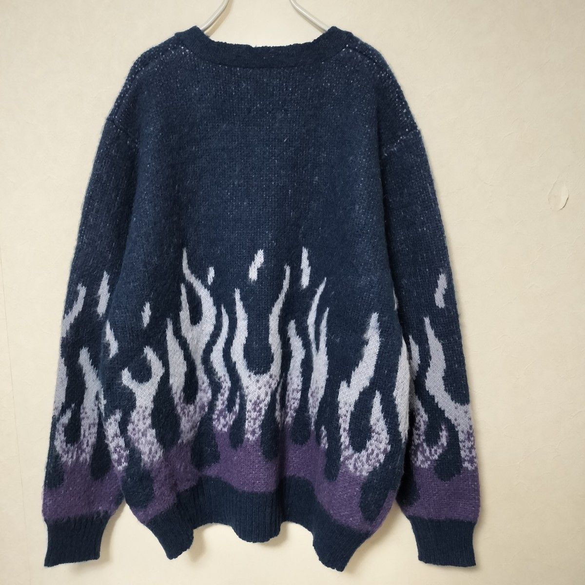 新品タグ付き SCHOTT カーディガン Mサイズ ファイヤーパターン 総柄