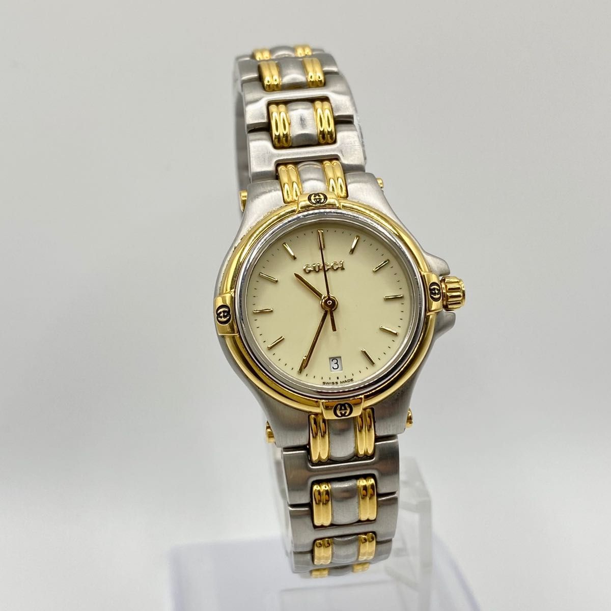 GUCCI グッチ 9040L デイト アイボリー文字盤 QZ 1AP｜Yahoo!フリマ