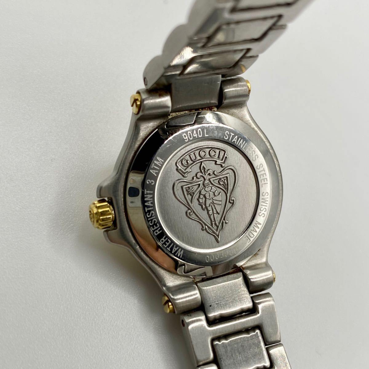GUCCI グッチ 9040L デイト アイボリー文字盤 QZ 1AP｜Yahoo!フリマ