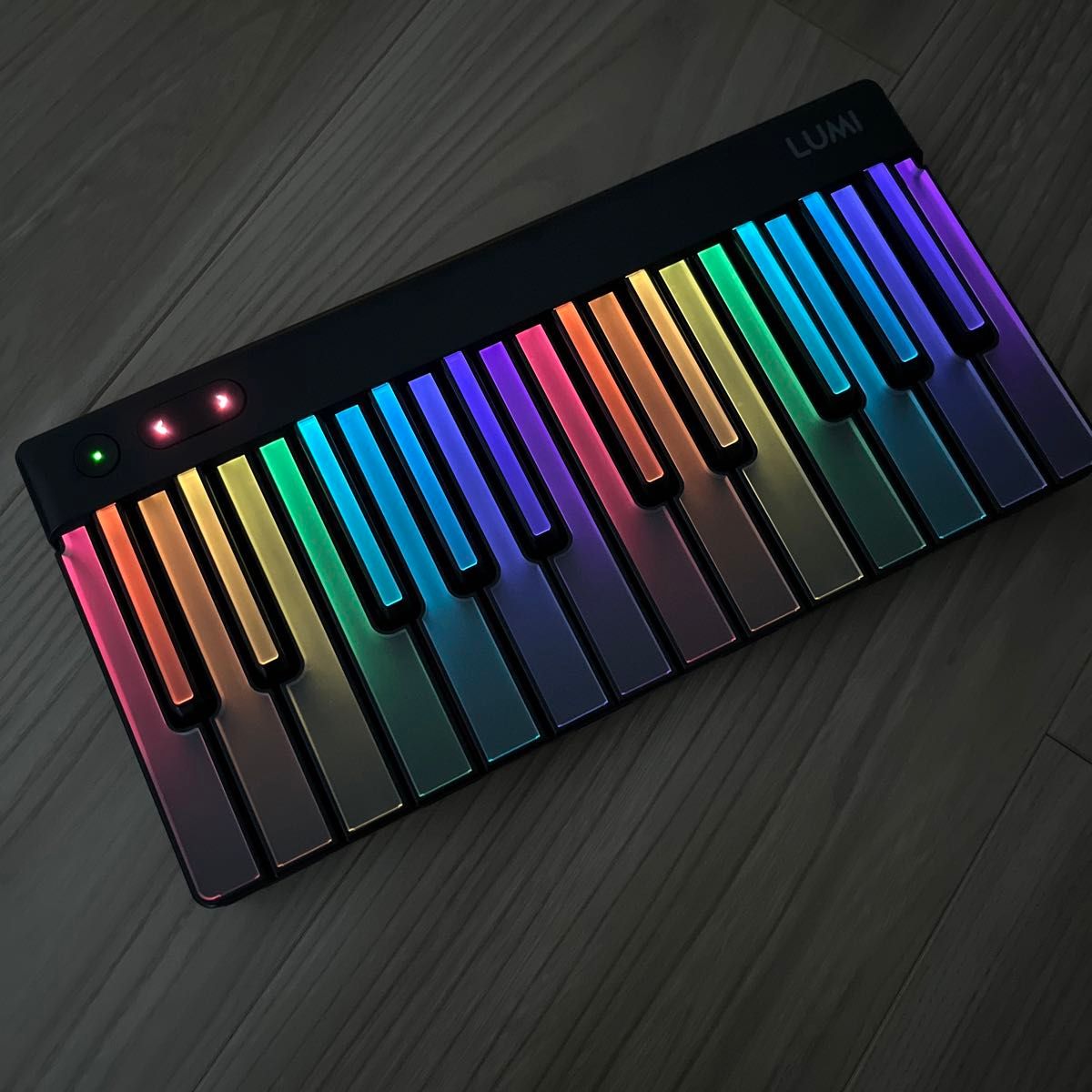 美品 ROLI Lumi Keys MIDIキーボード Bluetooth ワイヤレス 24鍵