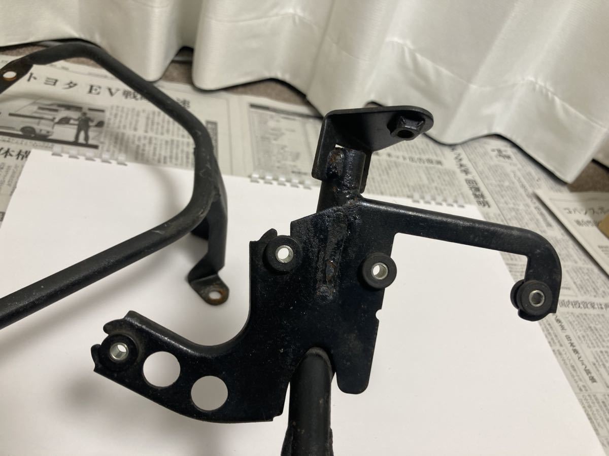 TZR50R 4EU カウルステー メーターステー アッパーカウルステー ヤマハ