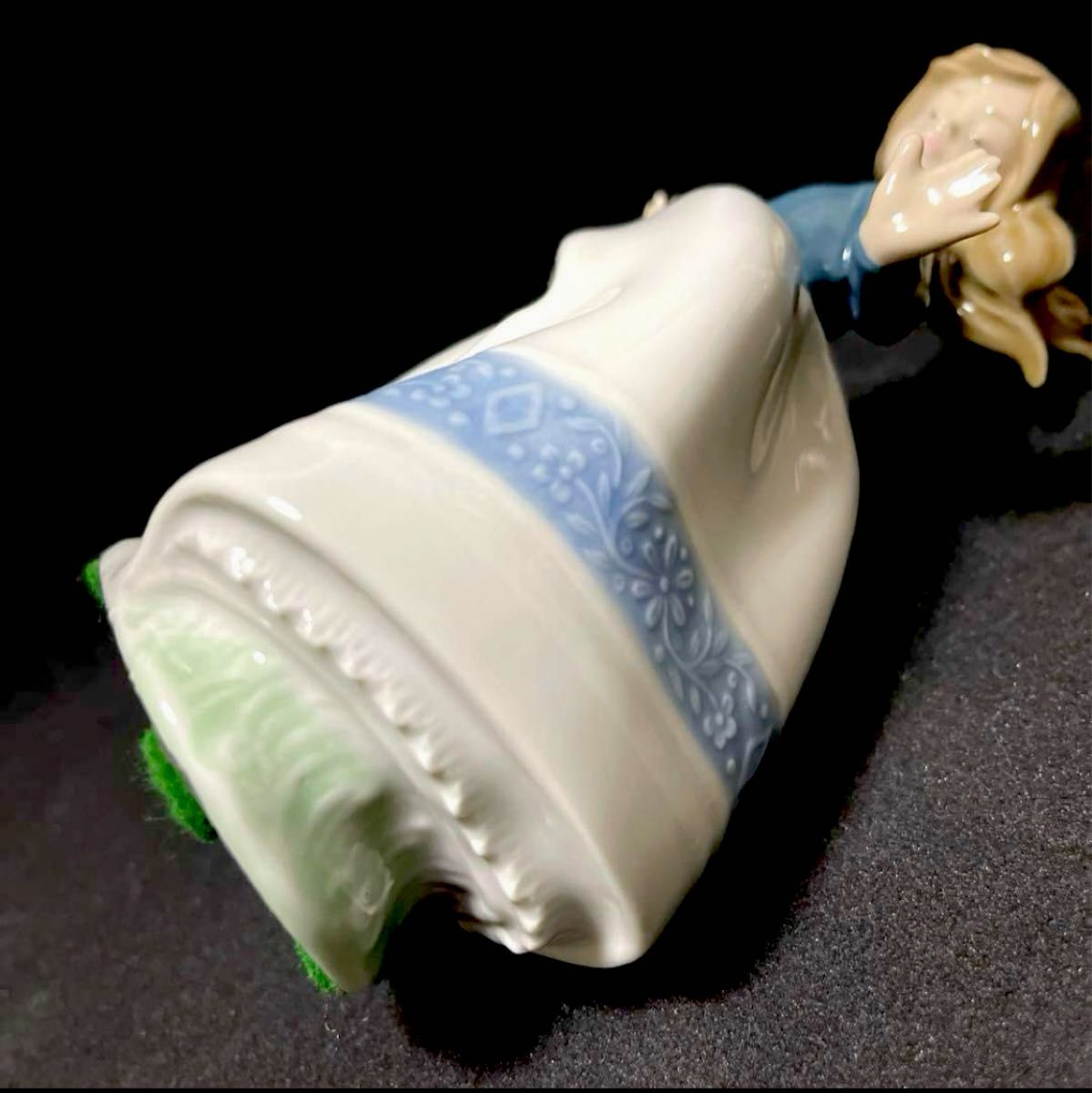 LLADRO NAO リヤドロ ナオ フィギュリン ポーセリン 陶器人形