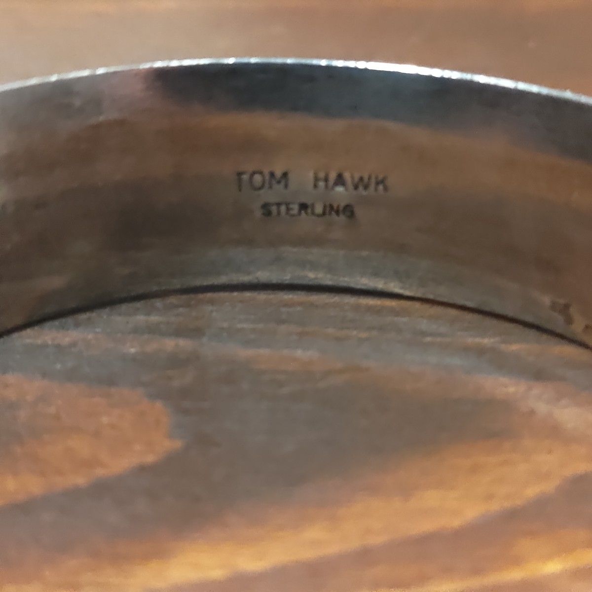 TOM HAWK トムホーク 3ライン バングル ナバホ インディアンジュエリー