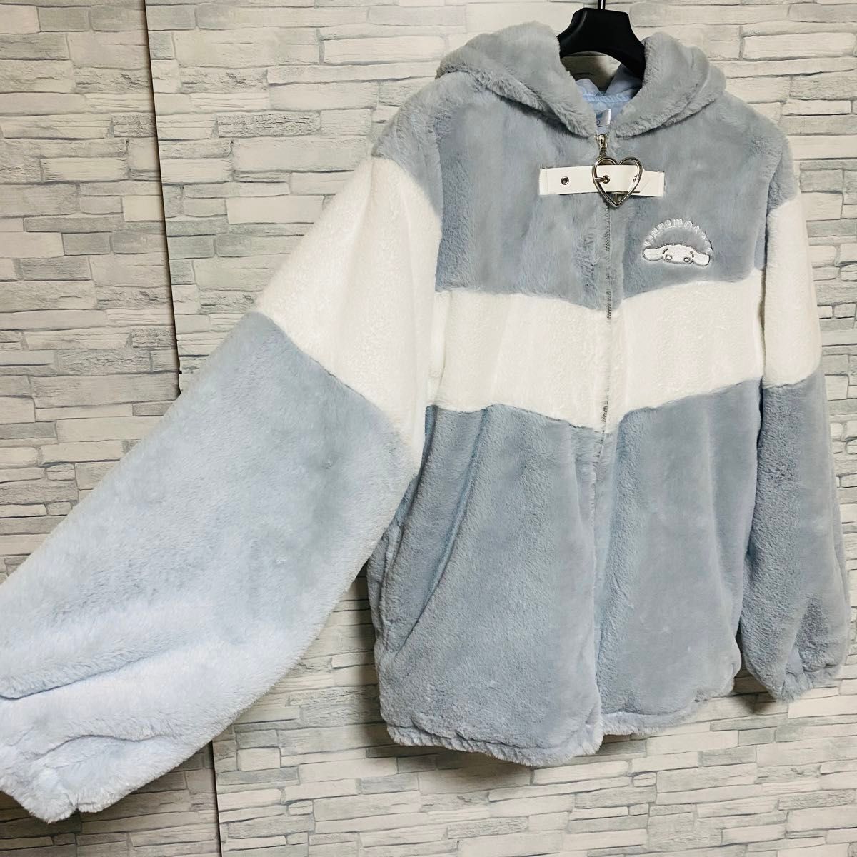 シナモロール ファーブルゾン ジャケット うさ耳付きジップパーカー L