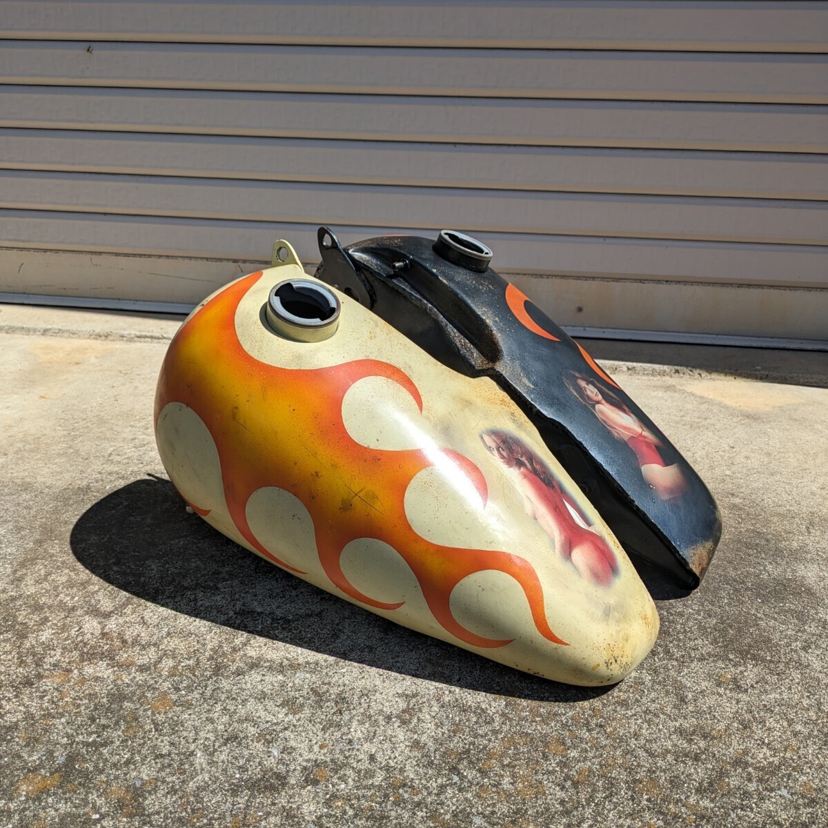 Yahoo!オークション - ハーレー 分割タンク 3.5ガロン ショベル フュー