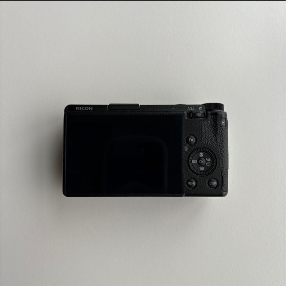 RICOH GRⅢx GR3x 付属品完備 純正バッテリー3個付き ショット数488枚