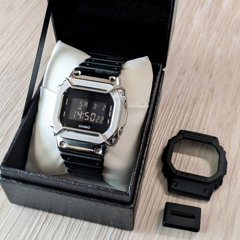 G-SHOCK DW-5600 メタルベゼルカスタム [ショックバンパー + メタル遊