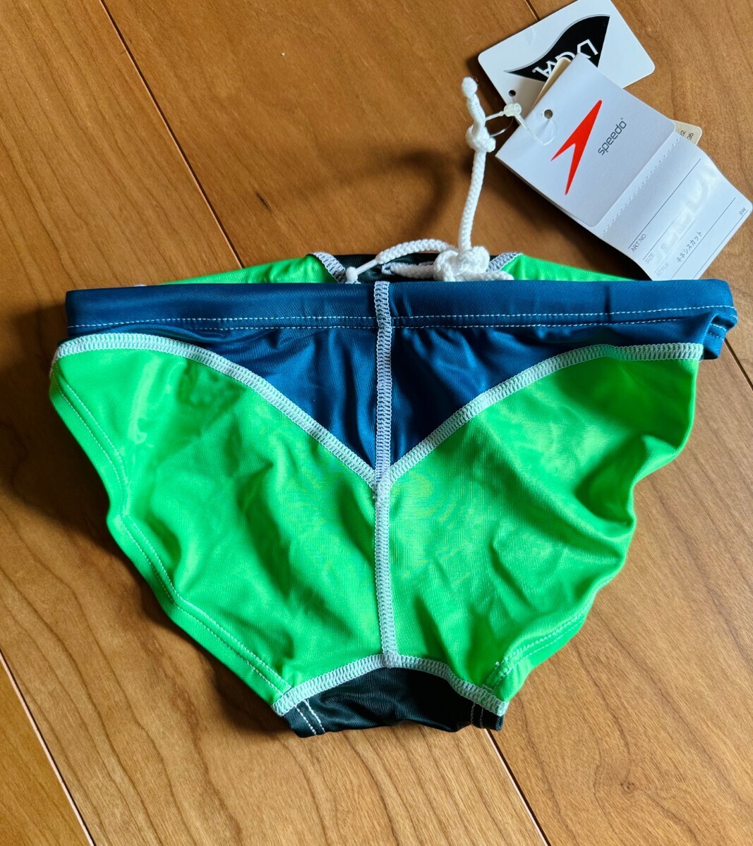 Yahoo!オークション - 【新品・タグ付き】SPEEDO / アクアスペック/ グ