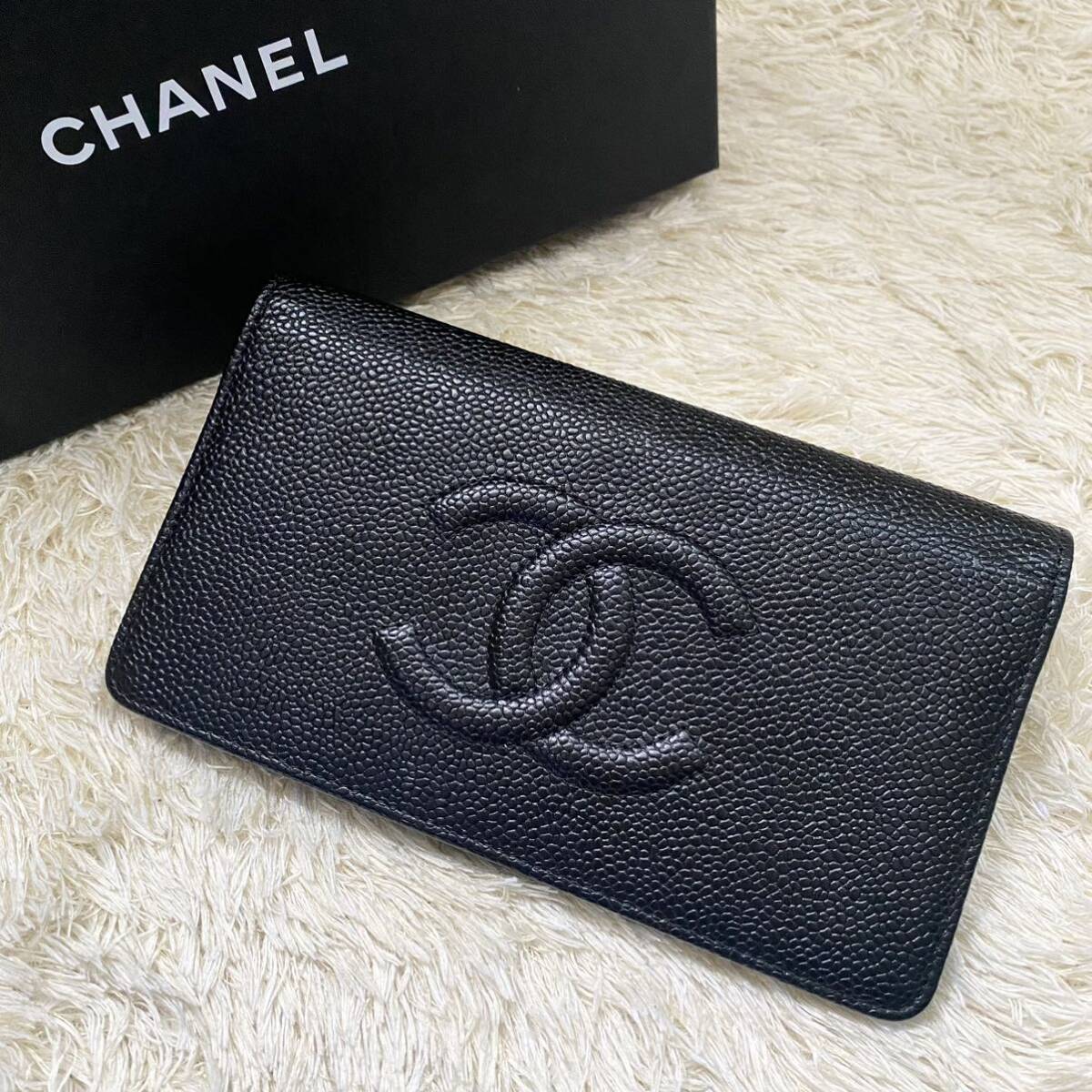 極上美品 CHANEL シャネル キャビアスキン 二つ折り長財布 ブラック