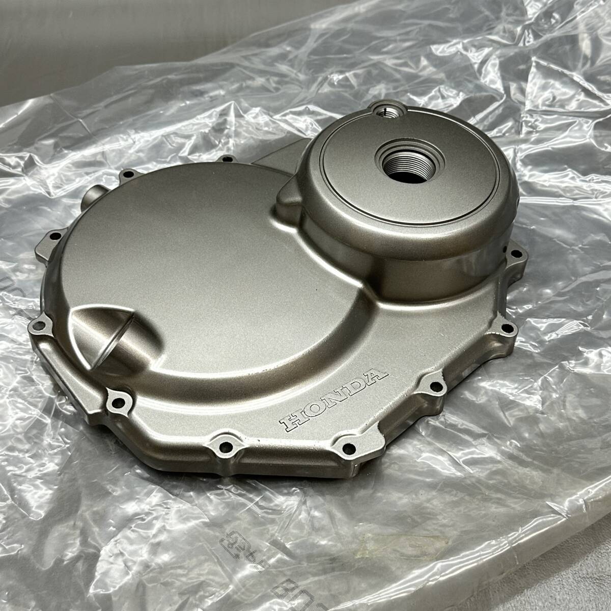 Yahoo!オークション - ホンダ ホーネット250 純正 エンジンカバー クラ