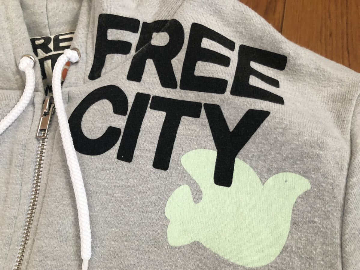 FREECITY フリーシティー ジップアップ パーカー グレー Lサイズ