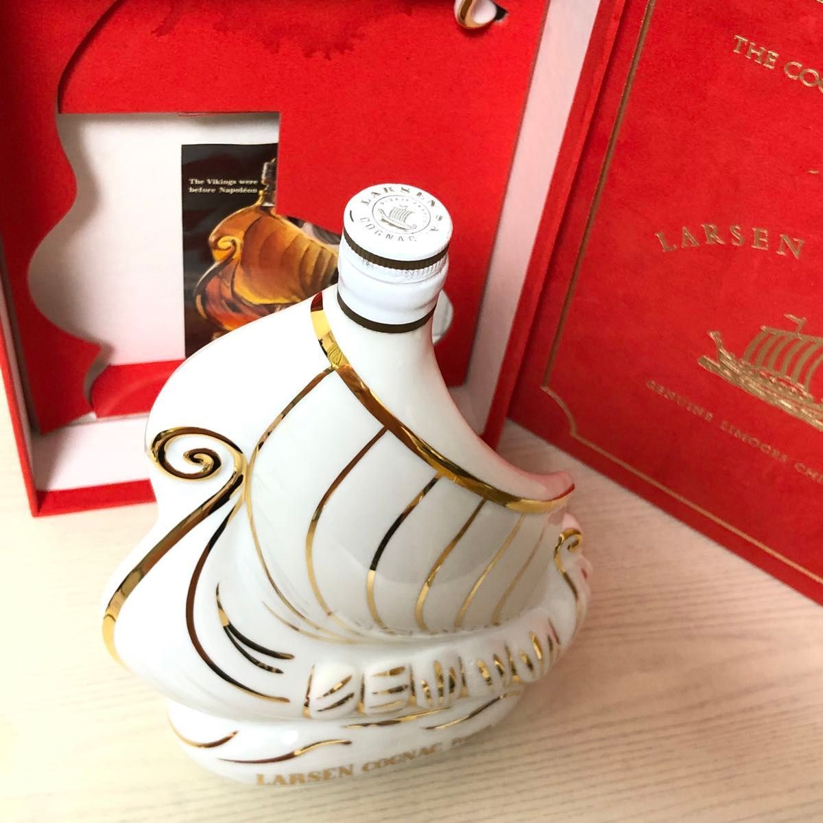 LARSEN S A ラーセン VIKING SHIP バイキングシップ 船 白 陶器ボトル