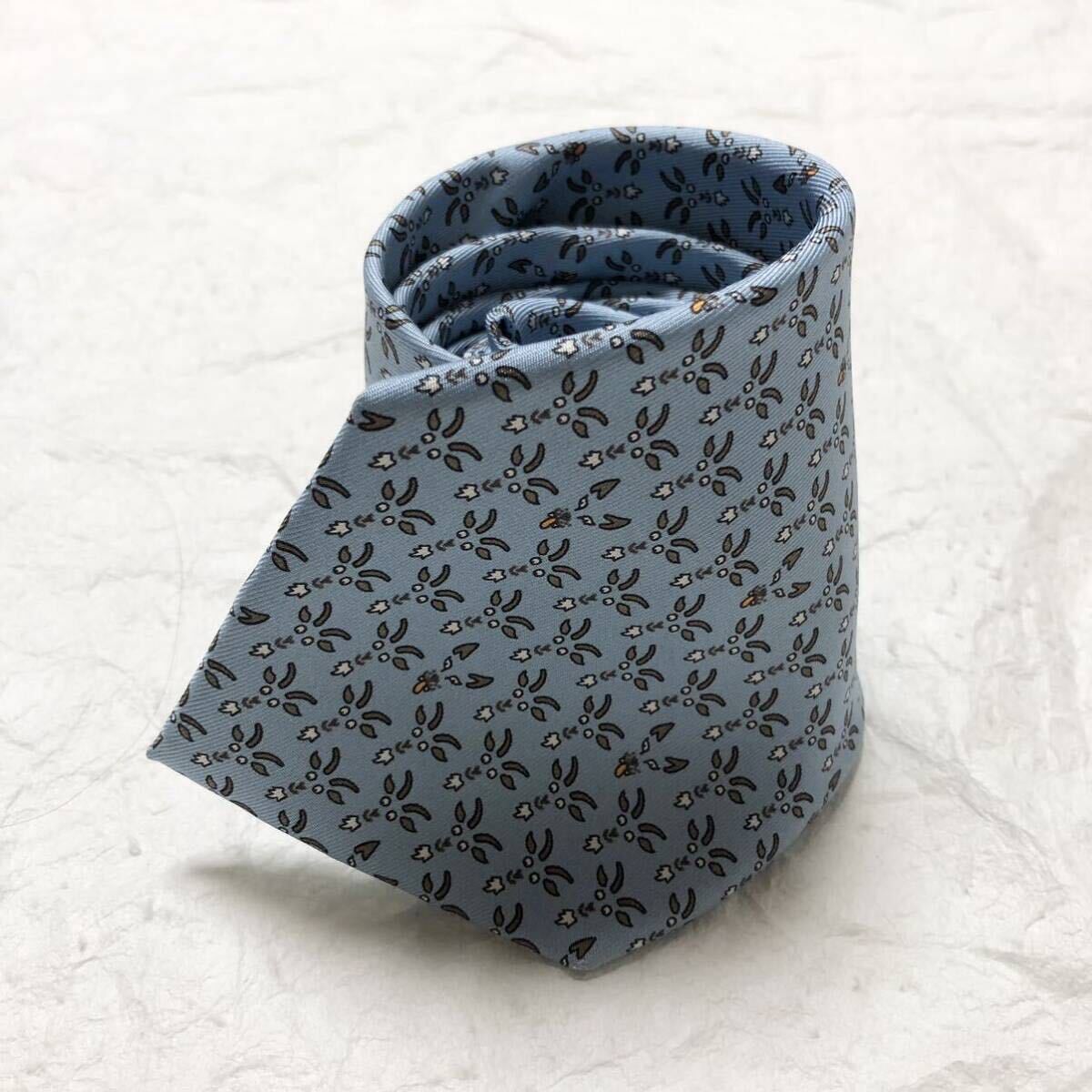 HERMES エルメス ネクタイ 山羊と狼 ヤギ オオカミ 顔 総柄 シルク100