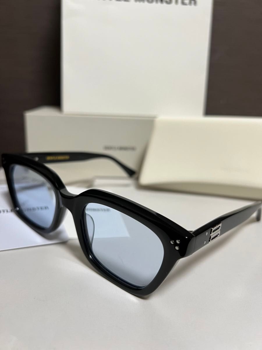 新作 極美品 GENTLE MONSTER/ジェントルモンスター#ブラック/MUSEE