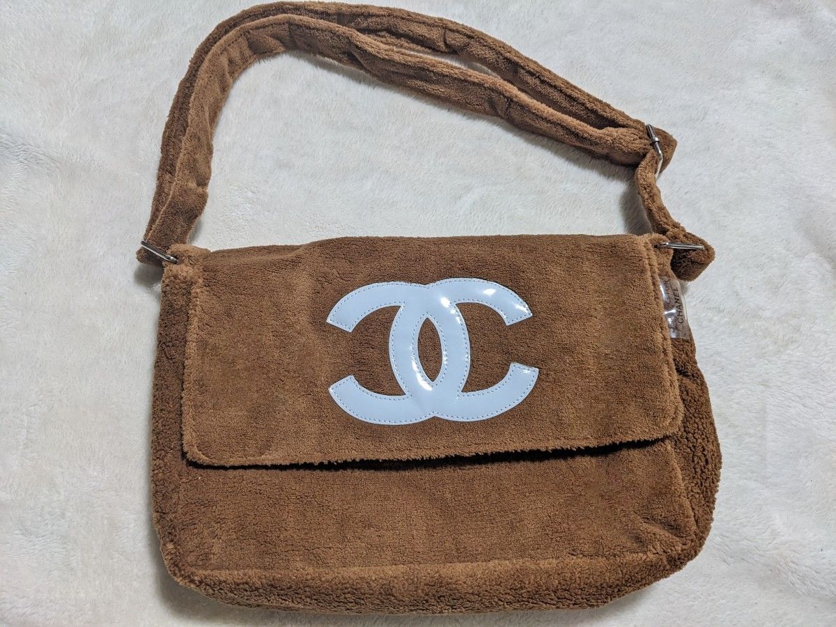 新品未使用レア】CHANEL シャネル ノベルティ プレシジョン ショルダー