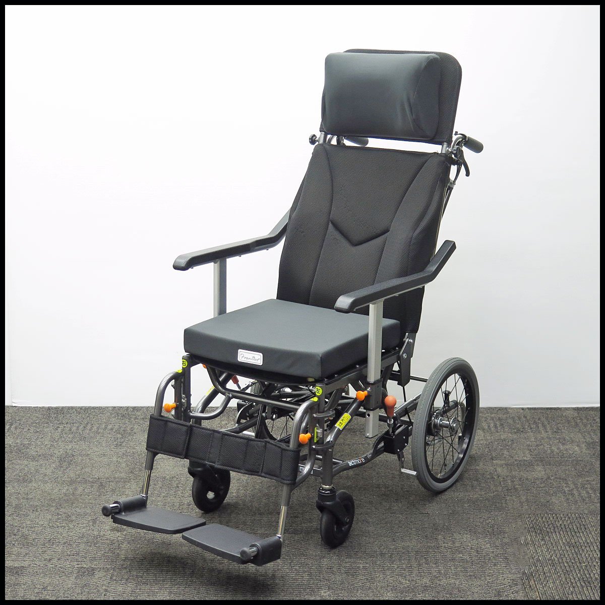 Yahoo!オークション - 2022年製 美品 アクトモア みちる ティルト・リ