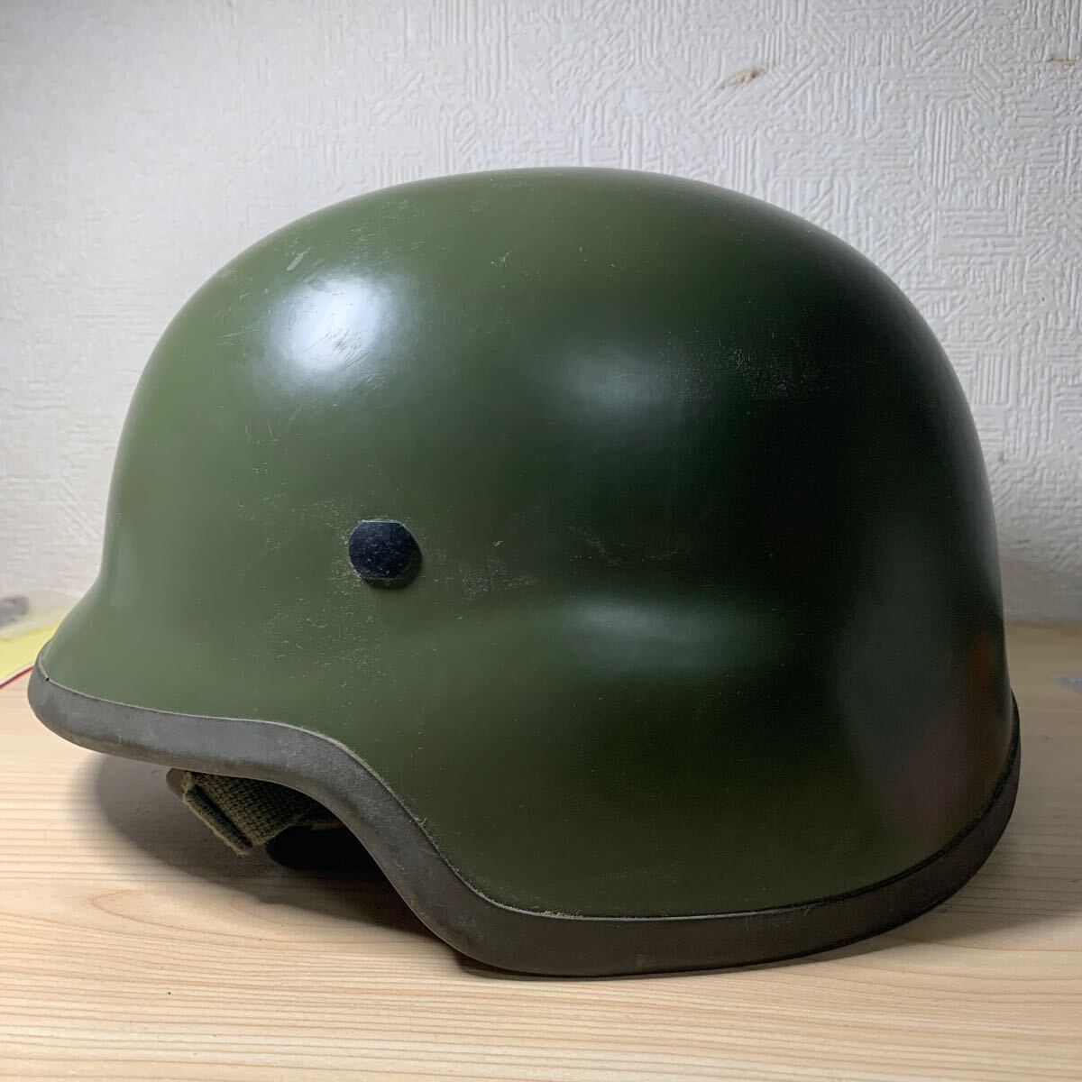 Yahoo!オークション - ドイツ連邦軍 M826ヘルメット(Mサイズ) オランダ