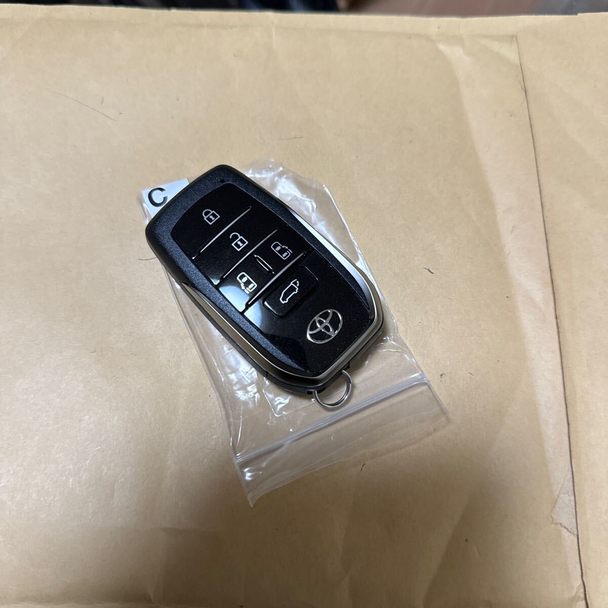 令和6年式 未使用保管品 現行モデル 送料無料 トヨタ アルファード