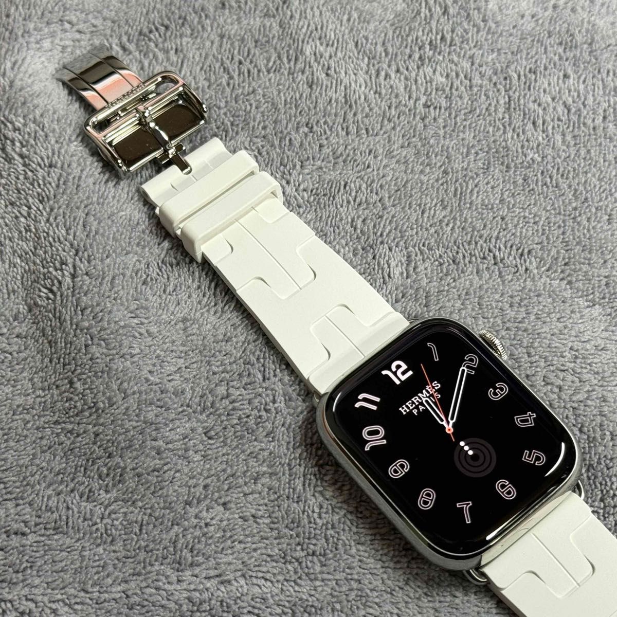 未使用品 エルメス AppleWatch アップルウォッチ キリムバンド 白 45