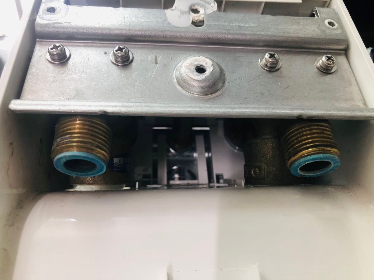 40)TOTOシャワーヘッドTUM40B2B (シャワーホースなし)｜Yahoo!フリマ