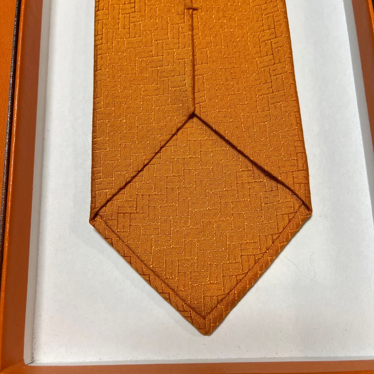 極美品 エルメス ネクタイ オレンジ H柄H織 ファソネ シルク｜Yahoo
