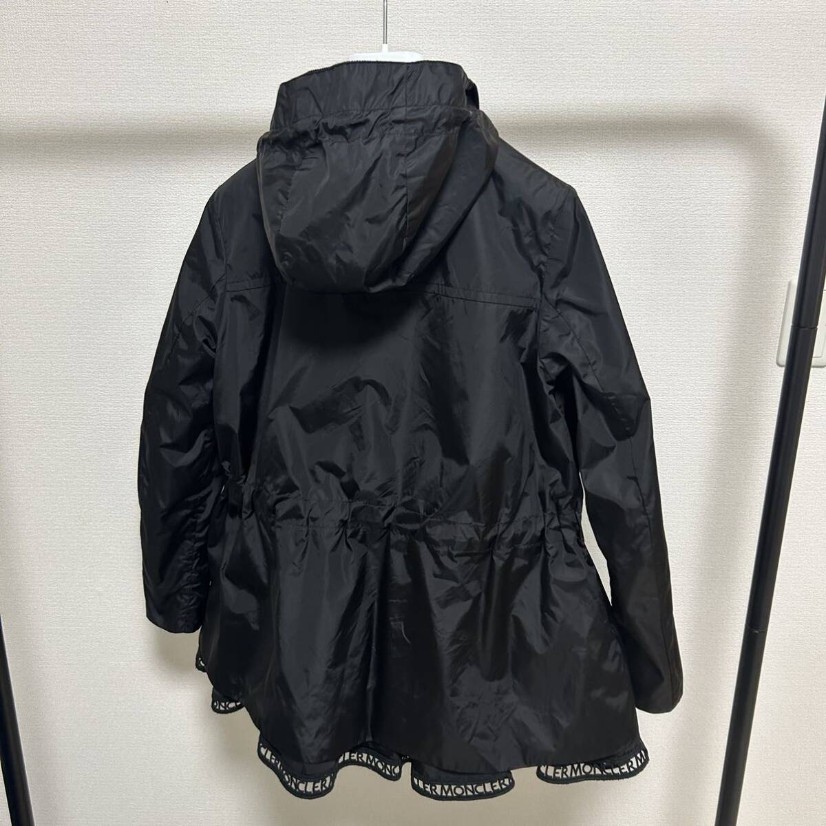 破格最安値】MONCLER モンクレール LOTYナイロンジャケットコート