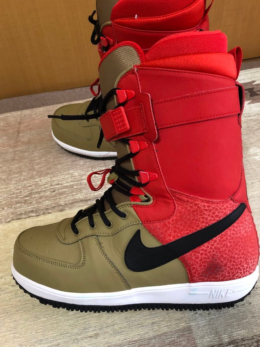 ナイキNIKE SBスノーボードブーツZOOM FORCE 1 レア 美品状態良好