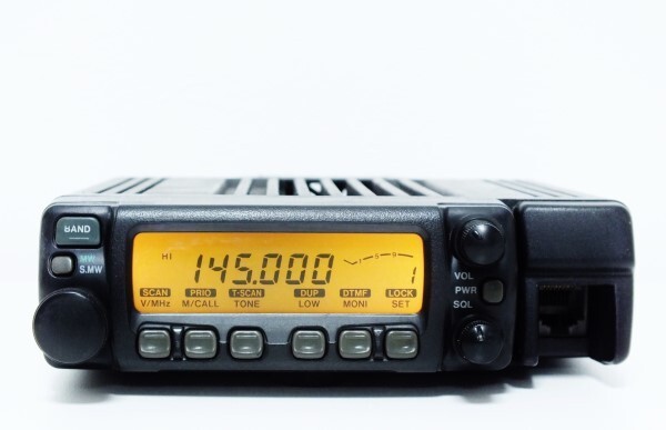 アイコム IC-207D 50/35w アマチュア無線機 アマチュア無線 ICOM IC