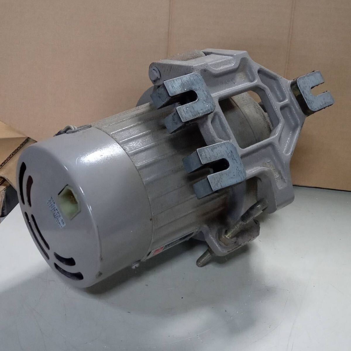 Yahoo!オークション - 100v 200w 4p ナショナル クラッチモーター(中古