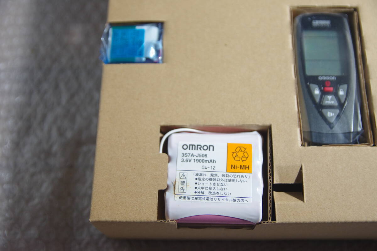 希少 新品 未使用 オムロン カーモニ500 OMRON Carmoni500 カー