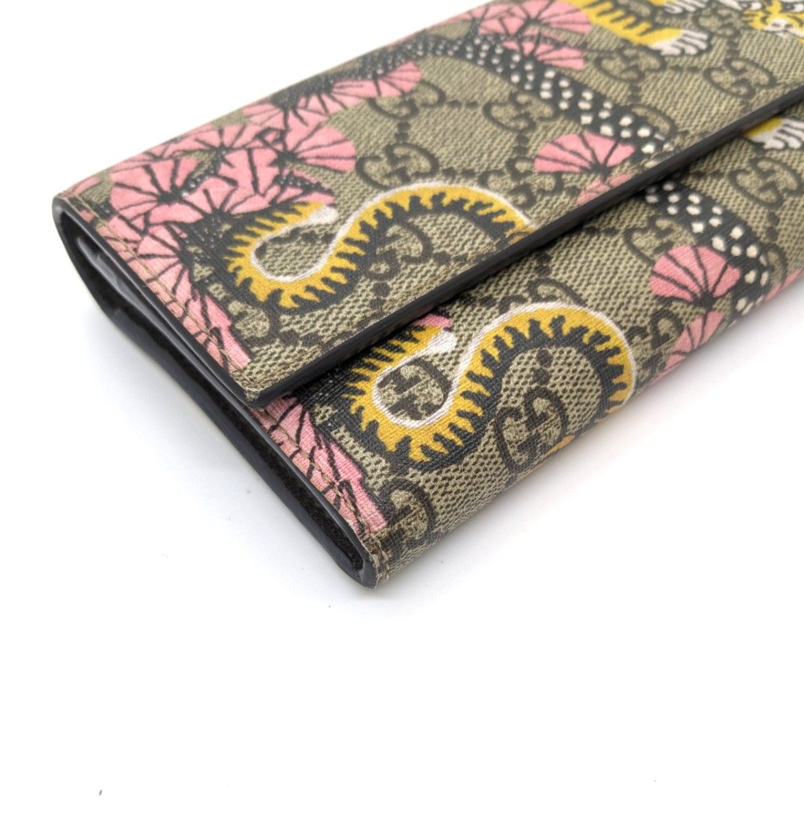 未使用品最終値下げ GUCCI 長財布 虎 桜 日本限定品 超希少 ベンガル