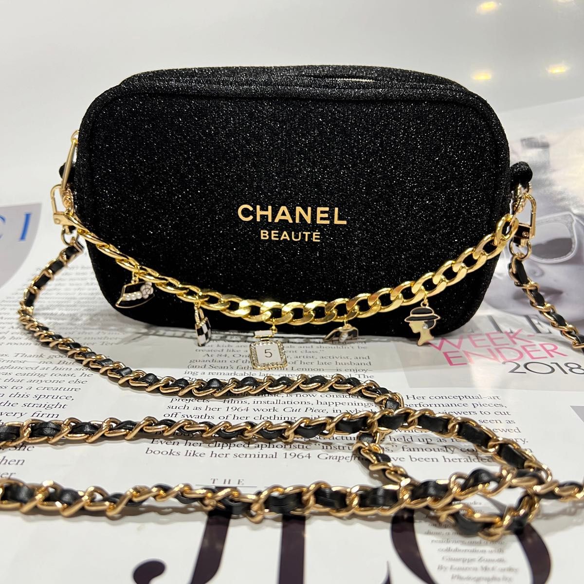 CHANELシャネル ポーチ ノベルティチェーン チャーム付き箱付｜Yahoo