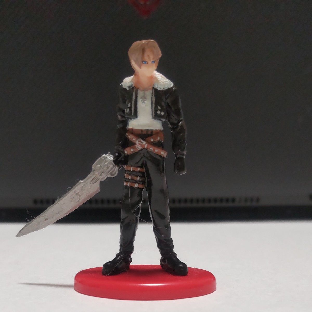 非売品】ファイナルファンタジー8 スコール 8頭身 フィギュア 2つ