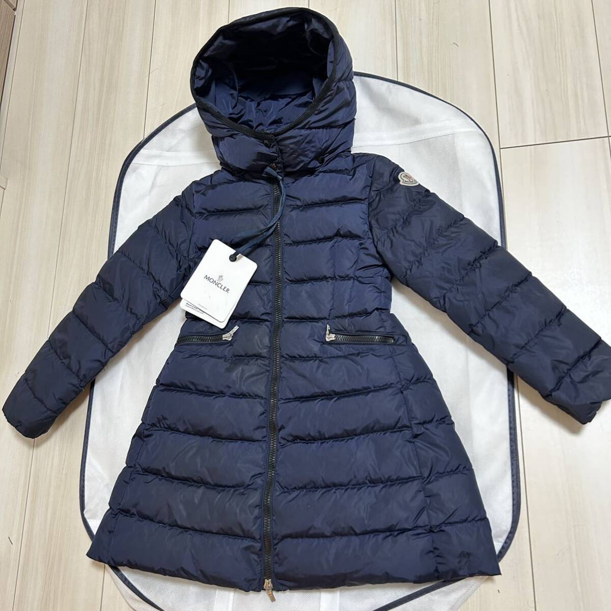破格最安値】MONCLER モンクレール ダウンジャケット シャーパル