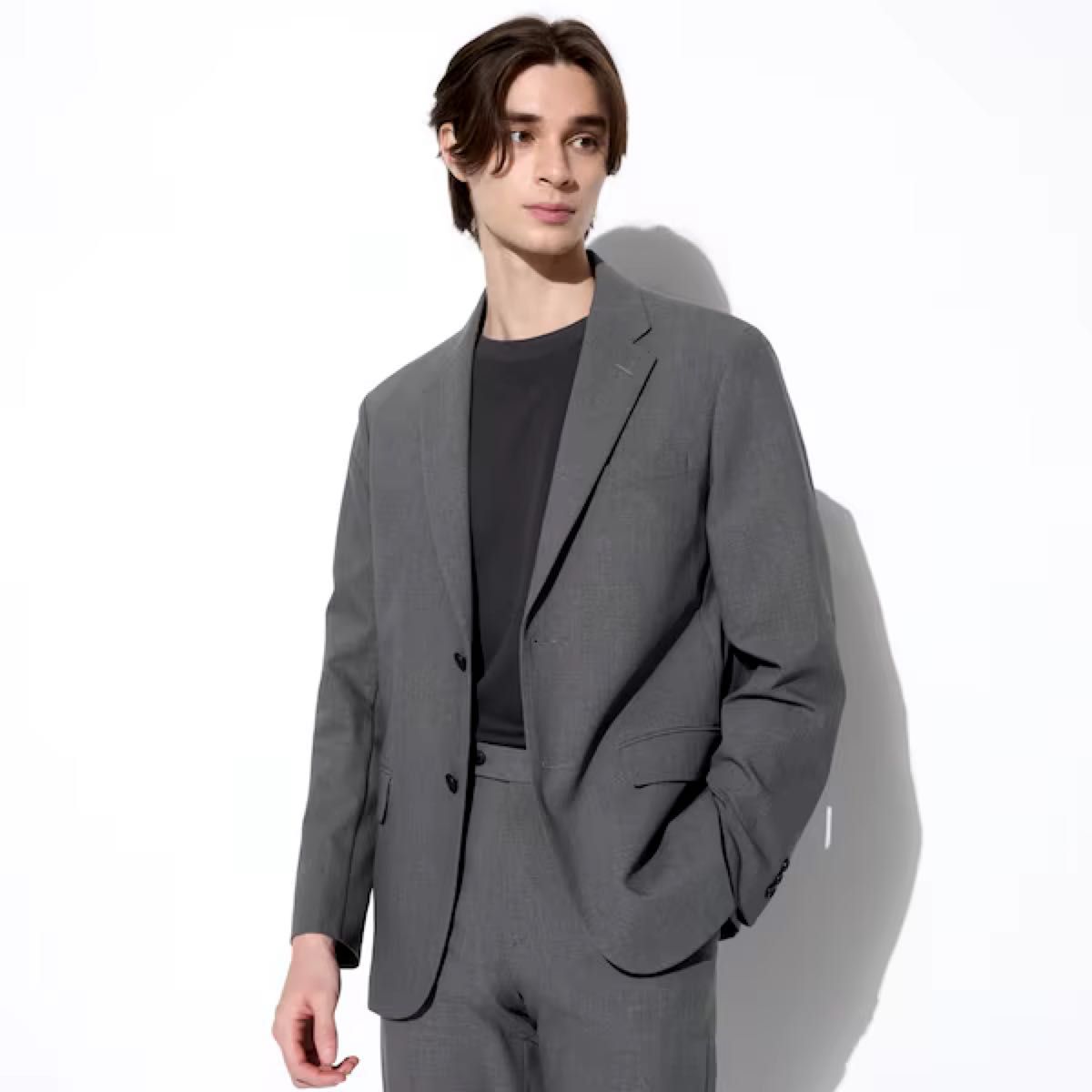 UNIQLO 感動ジャケット×パンツ（2WAYストレッチ・ウールライク）カラー