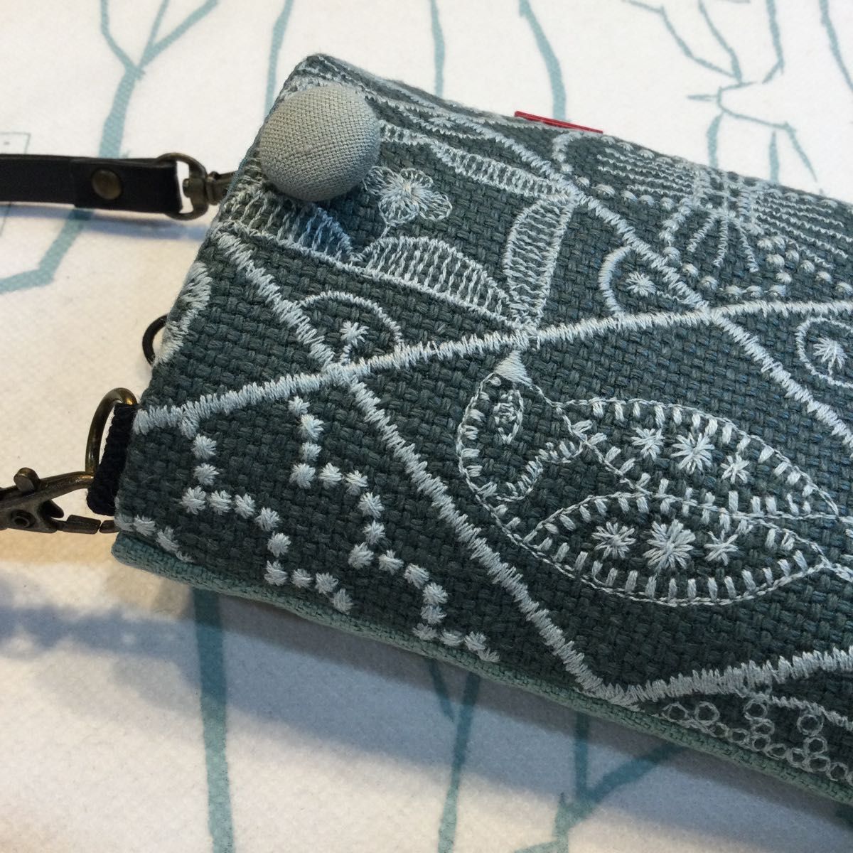 ミナペルホネンsymphony スマホポーチorショルダー ハンドメイド