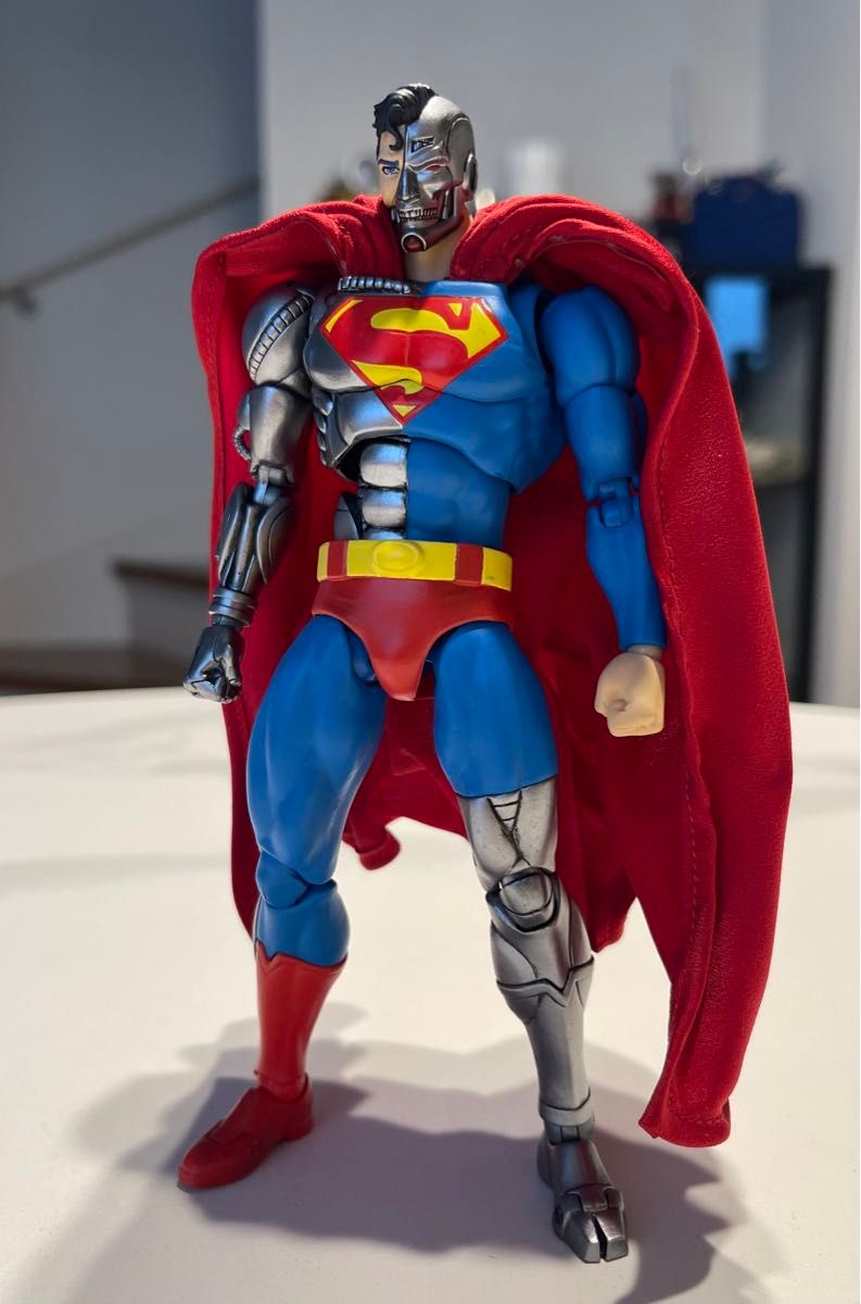 MAFEX CYBORG SUPERMAN サイボーグ スーパーマン (RETURN OF SUPERMAN