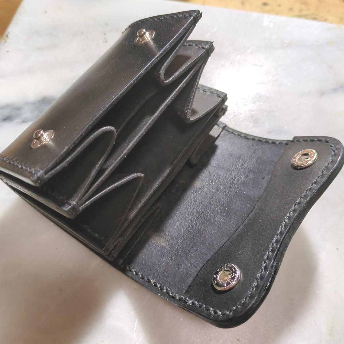 姫路ヌメ革 ハンドメイド 牛革 U型ミニ財布 小さい財布 2つ折り財布