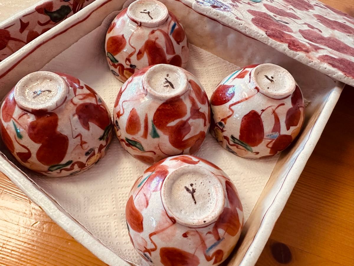 赤絵花舞重箱/陶器/正方形/1段を2セット 幅広く使える器 お重箱として