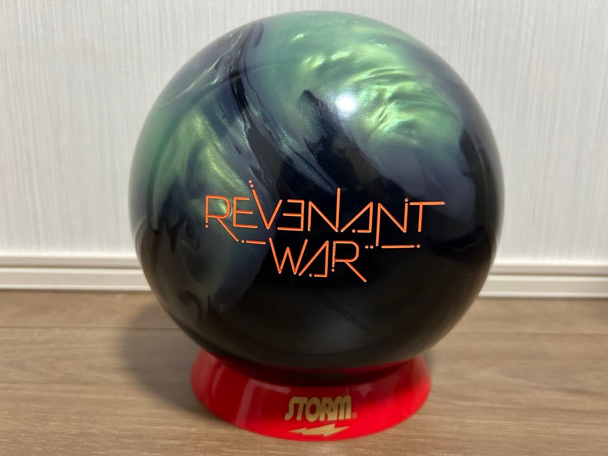 そ*さ様 【美品】STORM REVENANT ボウリングボール 15ポンド ☆15