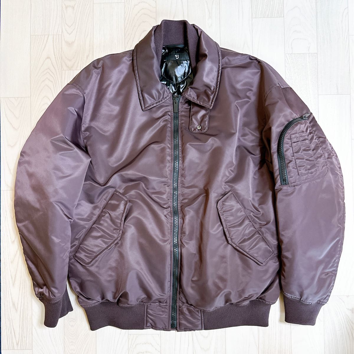UNIQLO +J ユニクロ ダウンオーバーサイズリブブルゾン MA-1ダウン