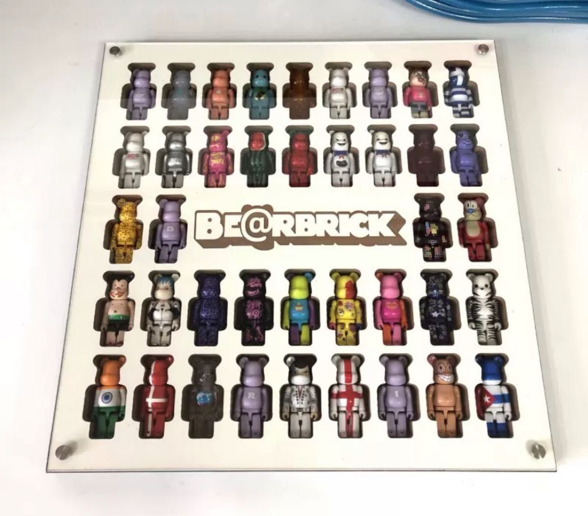 be@rbrick 100% ブリスターボード ディスプレイケース ベアブリック