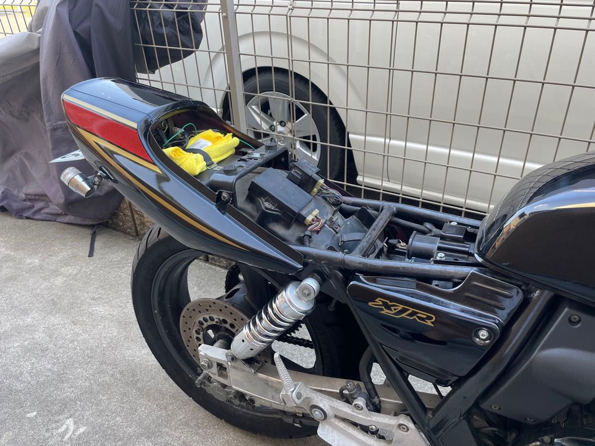 xjr400 4hm RZカラー外装一式｜Yahoo!フリマ（旧PayPayフリマ）