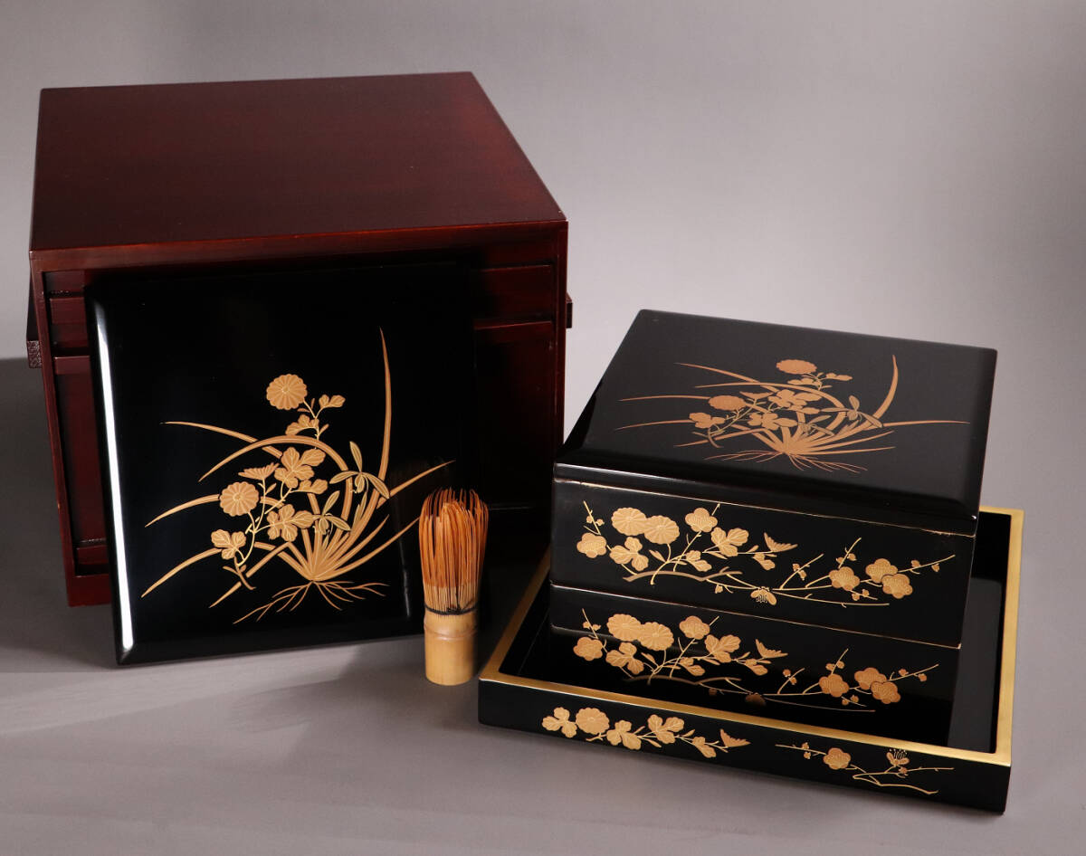 木製 黒塗 四方膳 二客 脚付 四君子 金蒔絵 茶懐石 【公式通販】