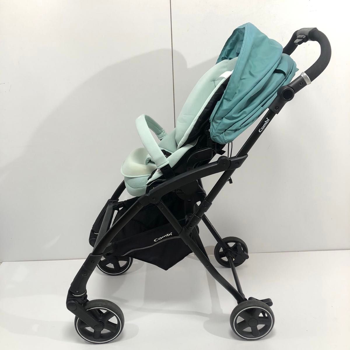 美品 コンビ ベビーカー AttO type-L 16873 ミントグリーン｜Yahoo