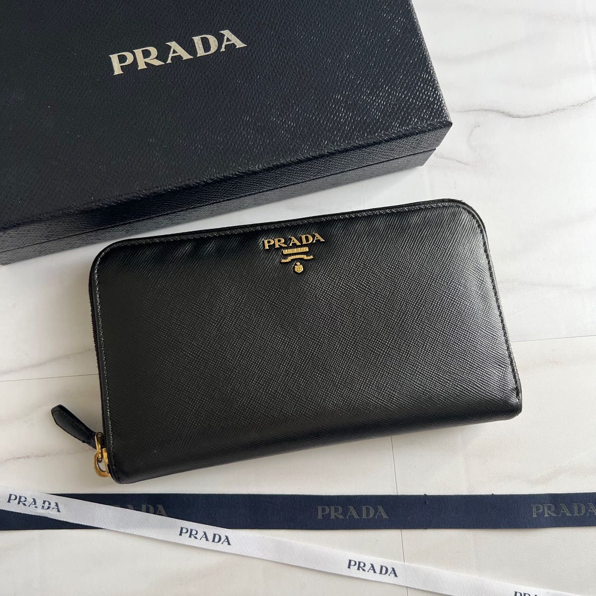 532 極上美品 PRADA プラダ 長財布 ラウンドファスナー｜Yahoo!フリマ