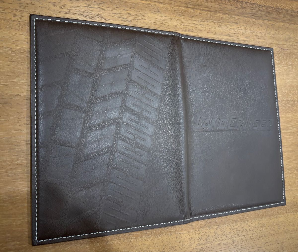 非売品 TOYOTA トヨタ ランドクルーザー 車検証ケース 車検証入れ